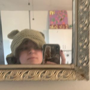 Meet your Posher, Leah